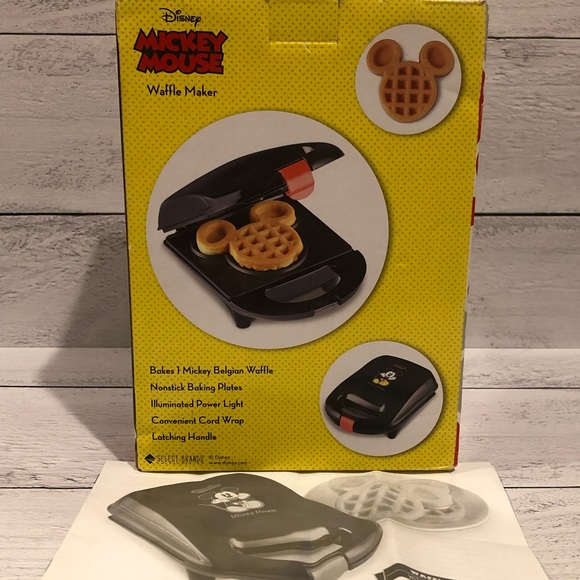 Mickey Mouse Waffle Maker - Brand New - Picture 4 of 11